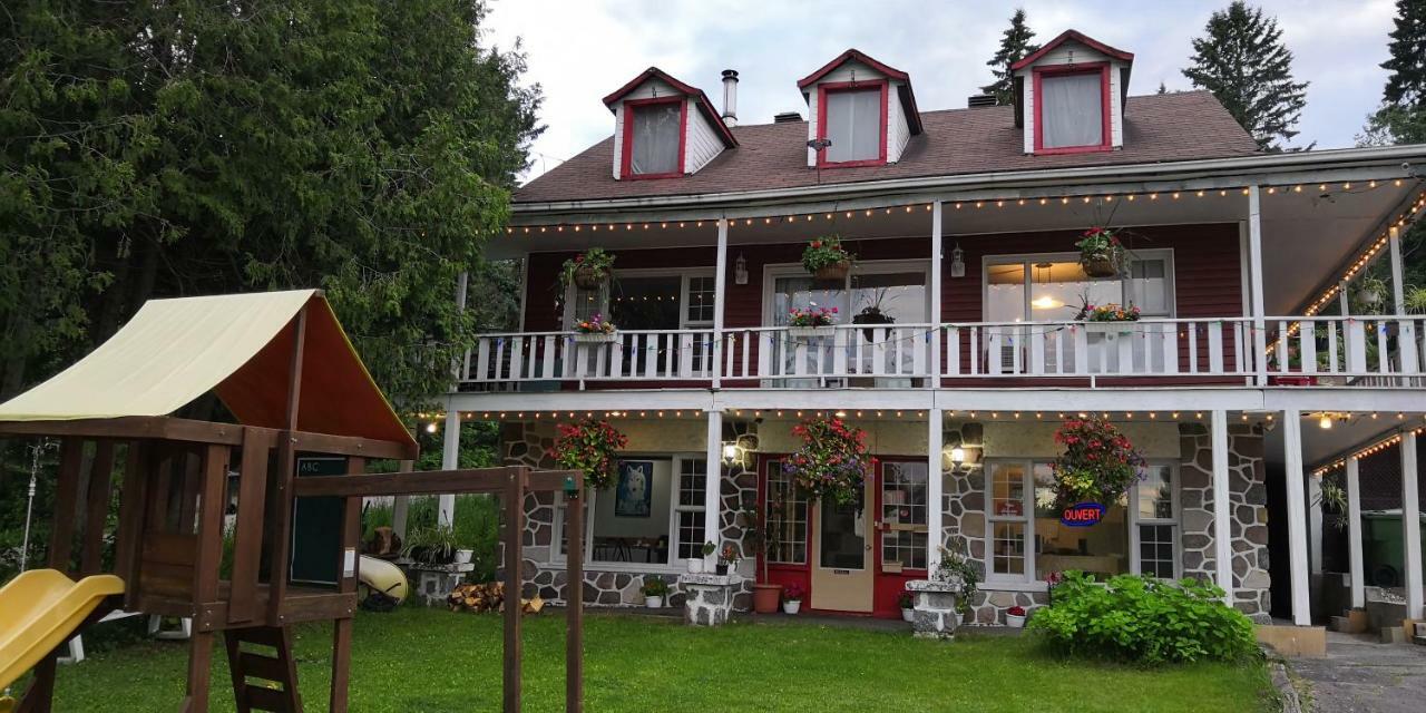 Des Pays D'en Haut Motel Val-David